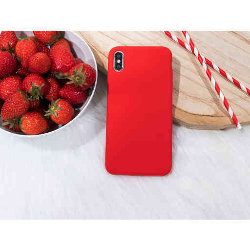 Casetastic Silicone Cover Samsung Galaxy A71 (2020) Scarlet Red