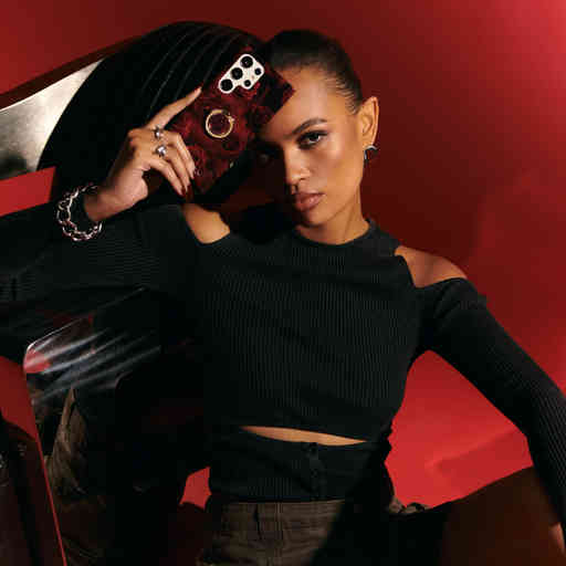 Burga Tough Case Apple iPhone 15 - Femme Fatale