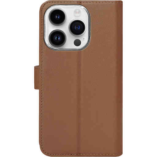 Caseuals 2-in-1 Bookcase MagSafe Apple iPhone 15 Pro Brown