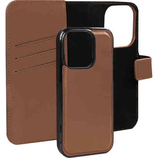 Caseuals 2-in-1 Bookcase MagSafe Apple iPhone 15 Pro Brown