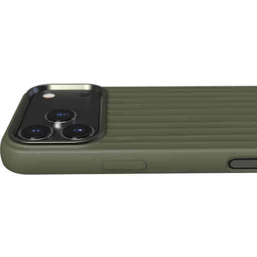 Nudient Bold MagSafe Case Apple iPhone 17 Pro Max Olive Green