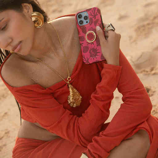 Burga Tough MagSafe Case Apple iPhone 15 - Solace